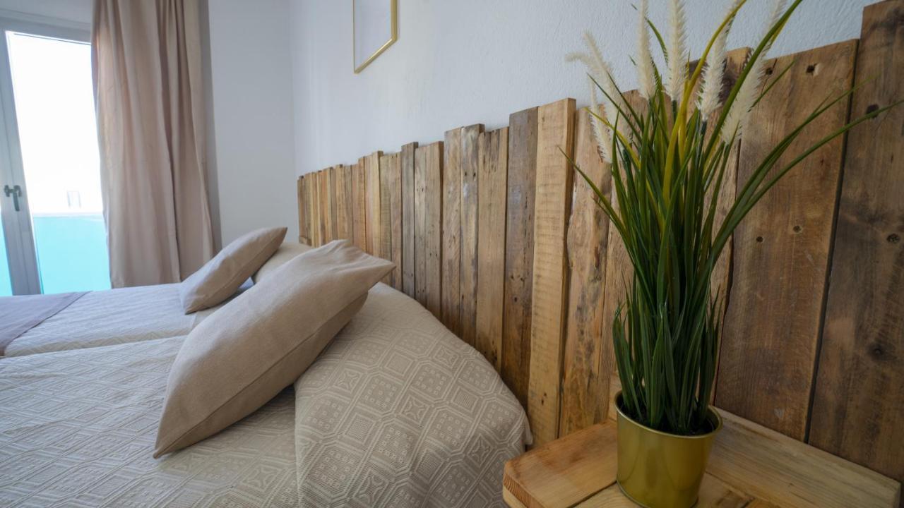 Tabbu Ibiza Apartments Platja d'en Bossa Eksteriør bilde