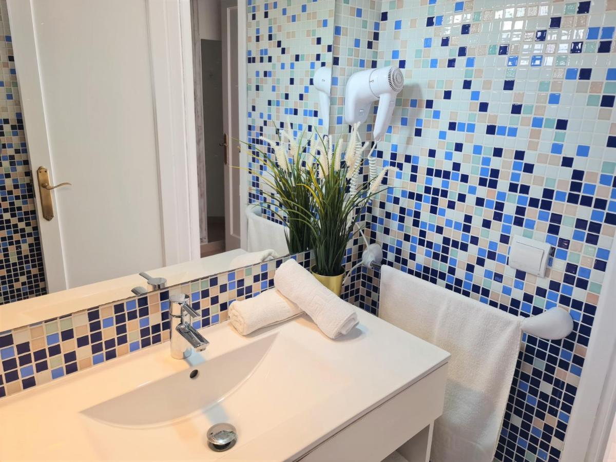Tabbu Ibiza Apartments Platja d'en Bossa Eksteriør bilde