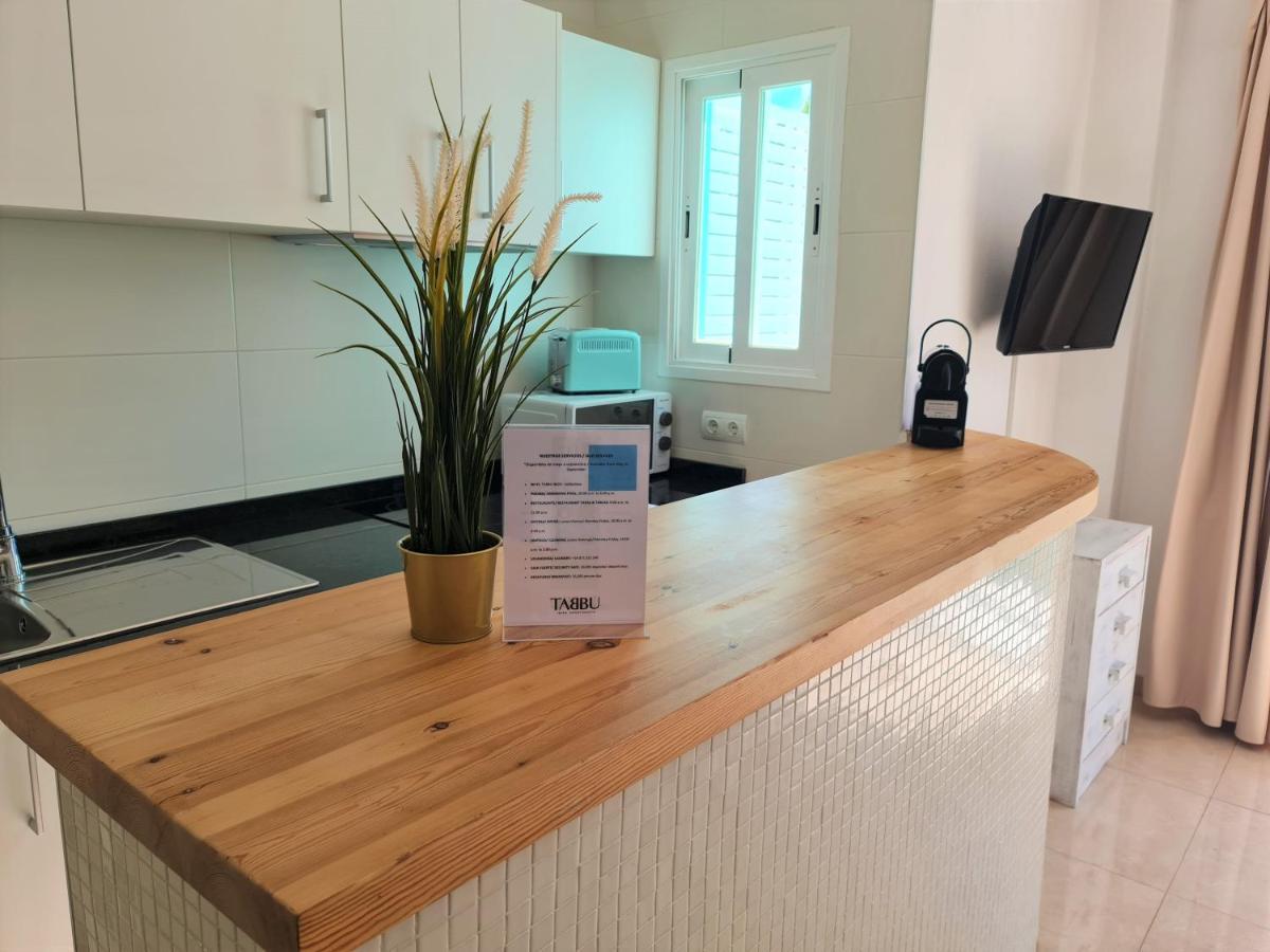 Tabbu Ibiza Apartments Platja d'en Bossa Eksteriør bilde