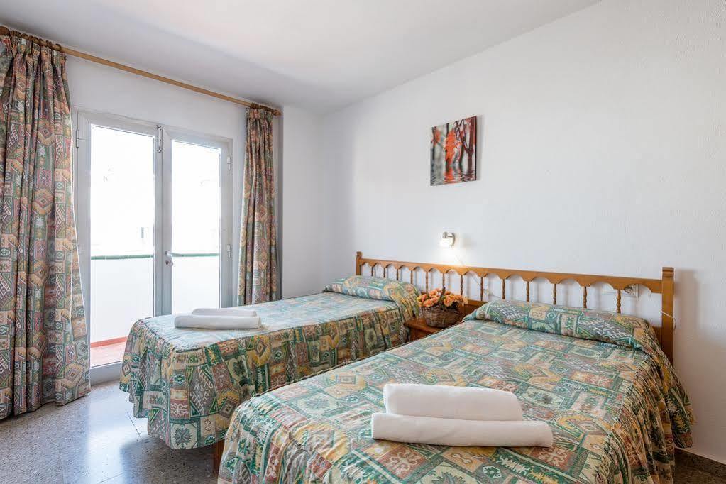 Tabbu Ibiza Apartments Platja d'en Bossa Eksteriør bilde
